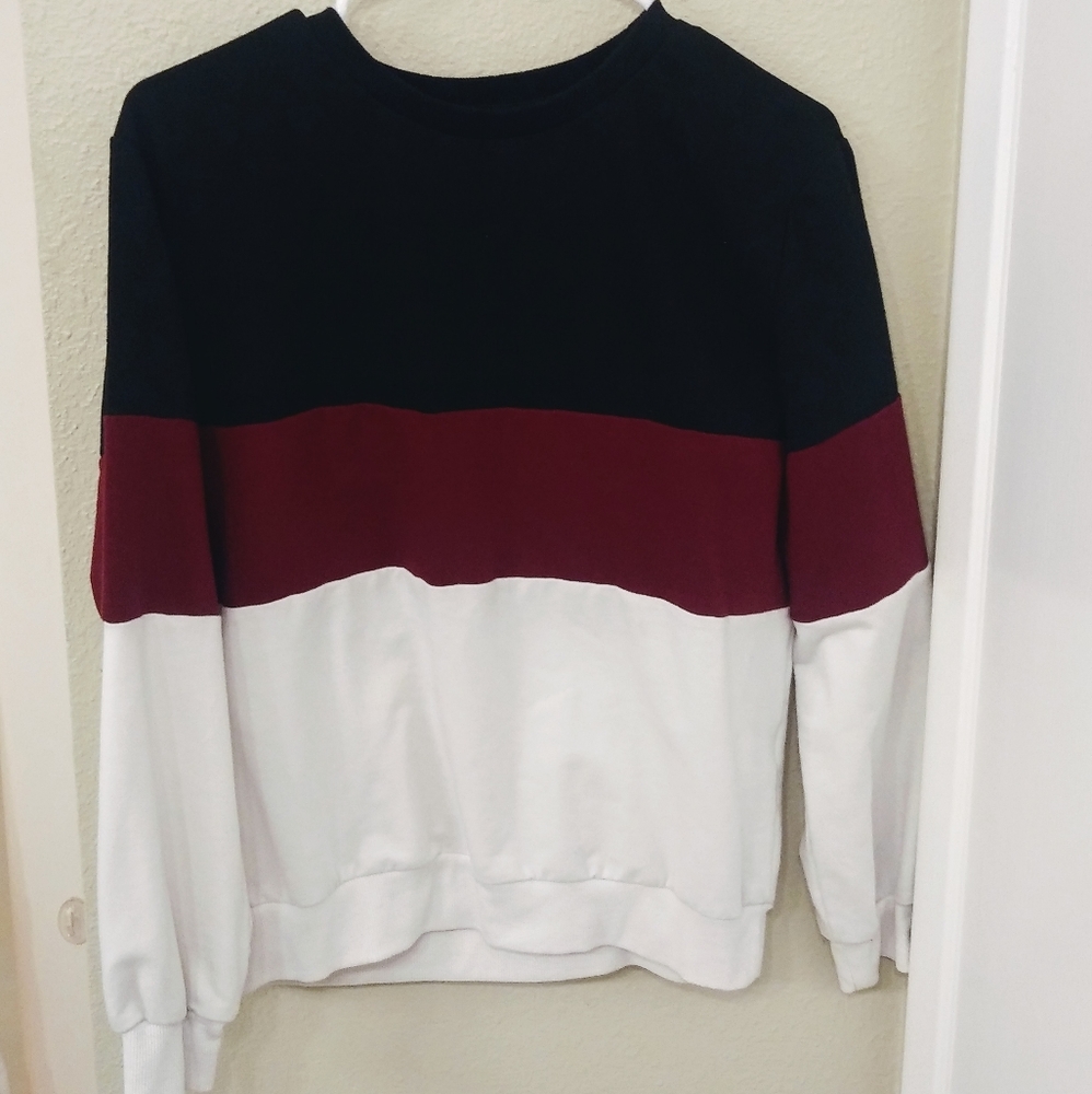 Striped crew neck sweatshirt